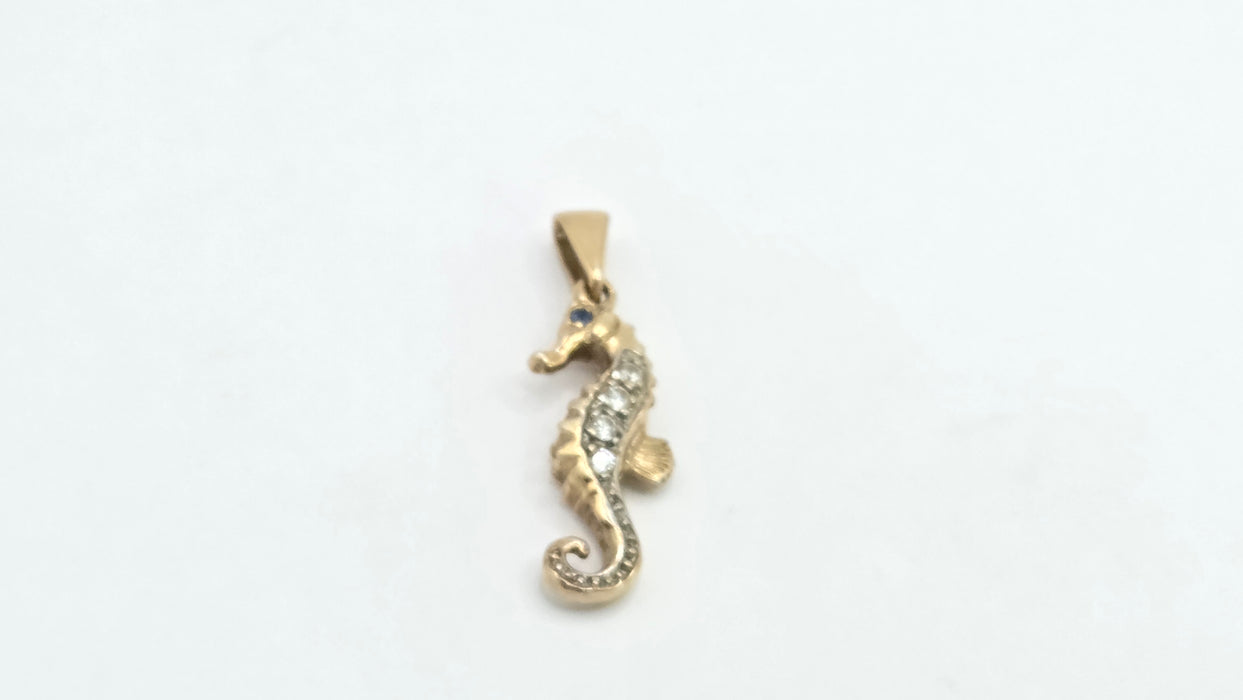 Vintage: 9ct Yellow Gold Seahorse Pendant & Chain