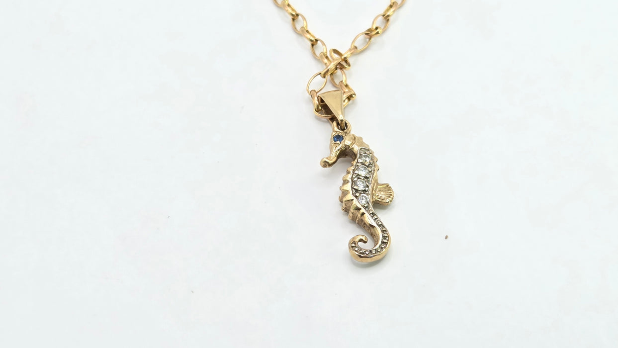 Vintage: 9ct Yellow Gold Seahorse Pendant & Chain