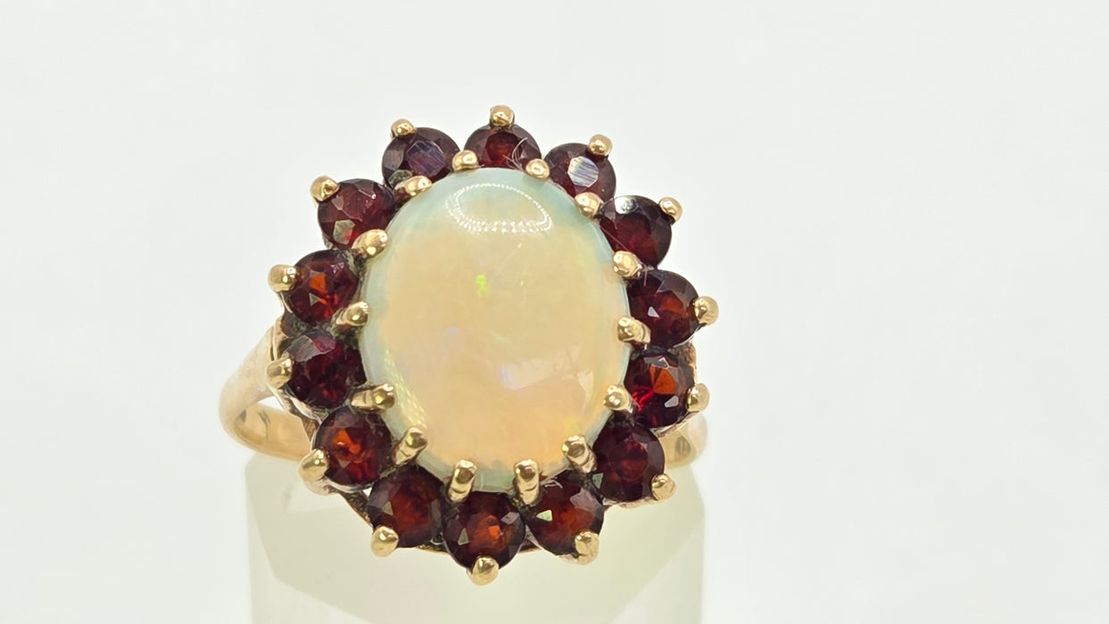 Vintage: 9ct Yellow Gold Opal & Garnet Oval Cluster Ring