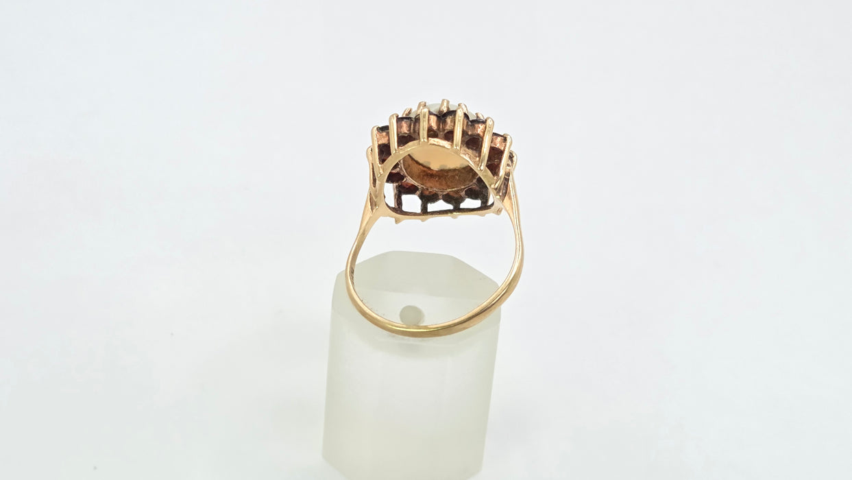 Vintage: 9ct Yellow Gold Opal & Garnet Oval Cluster Ring