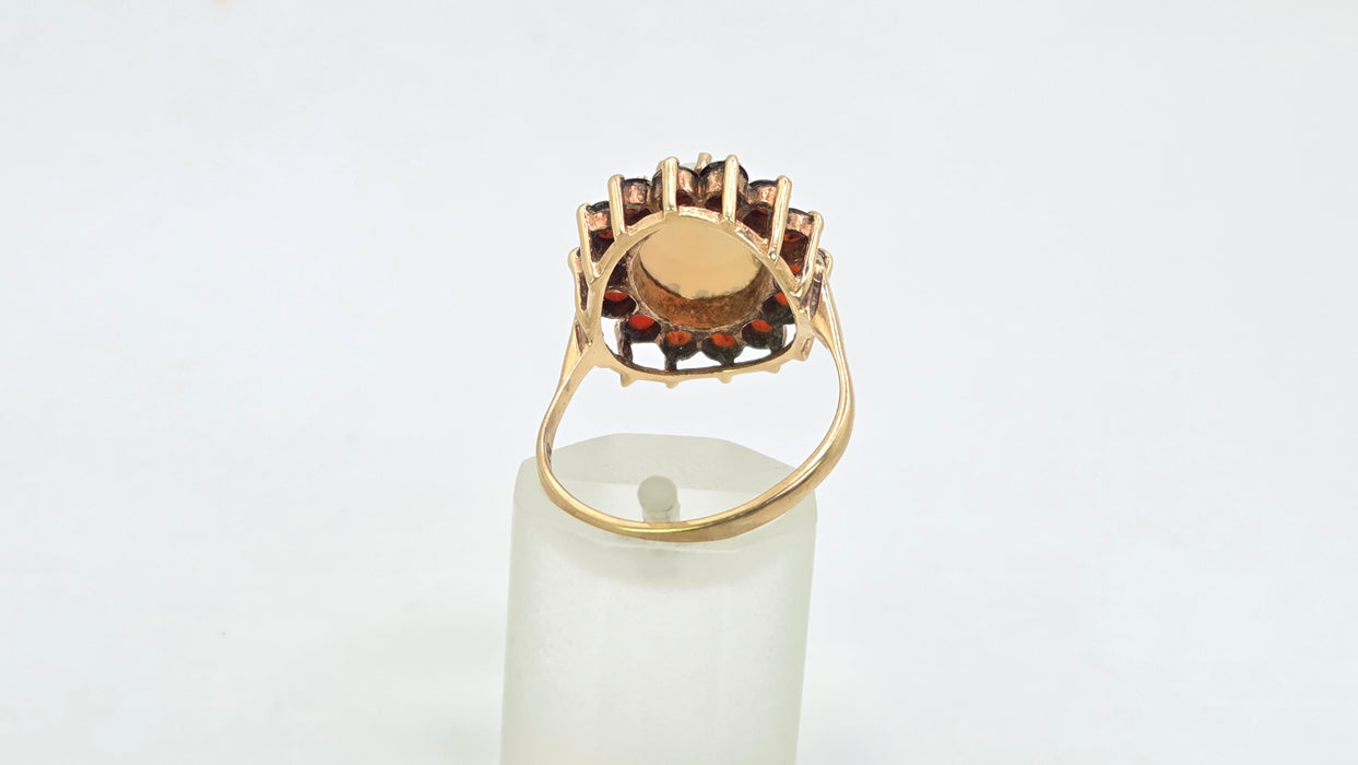 Vintage: 9ct Yellow Gold Opal & Garnet Oval Cluster Ring