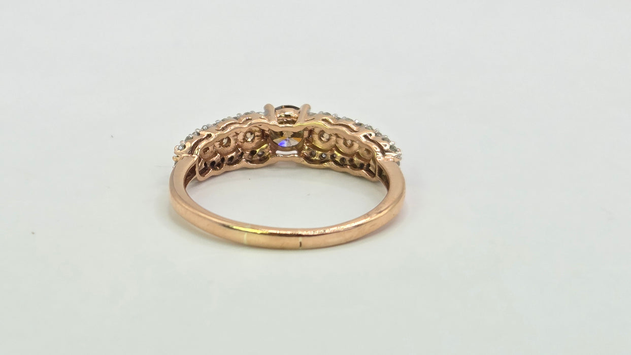 Vintage: 9ct Rose Gold Champagne & White Diamond Ring