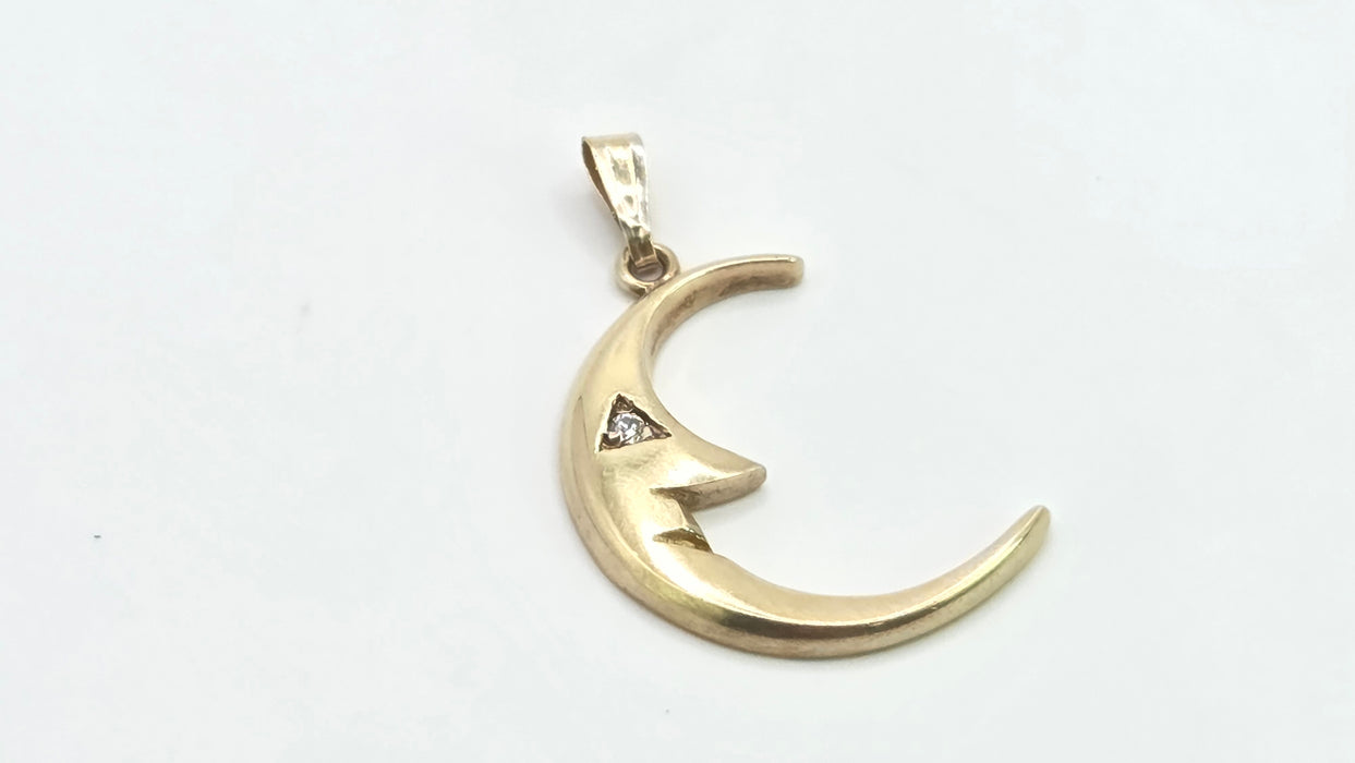 Vintage: 9ct Yellow Gold Man in the Moon Crescent Pendant — From 1993