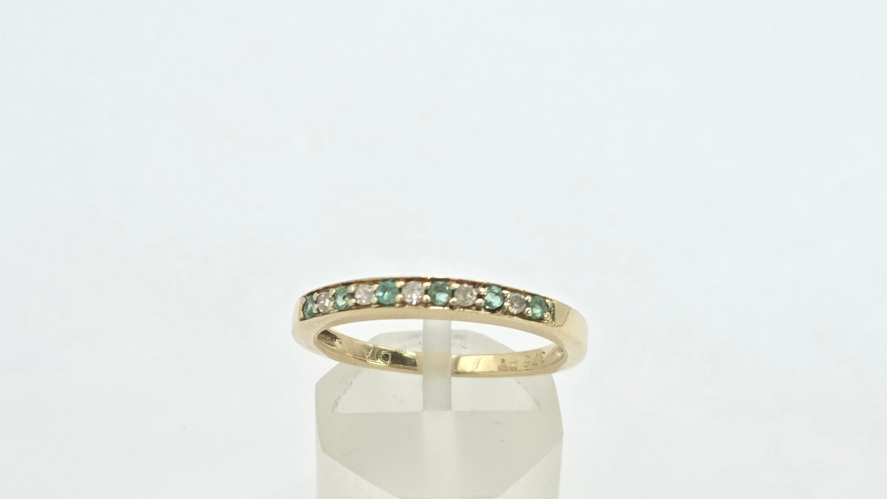 Vintage: 9ct Yellow Gold Emerald & Diamond Half Eternity Stacker Ring