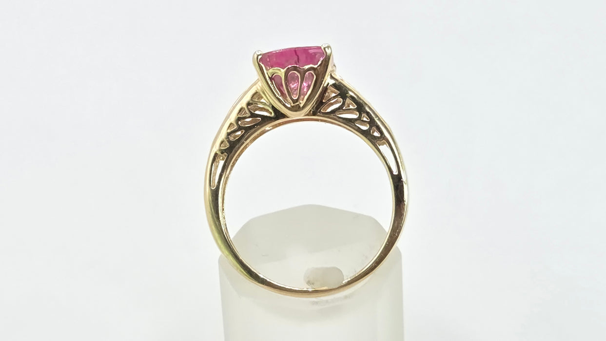 Vintage: 14ct Yellow Gold Rubellite & Diamond Dress Ring