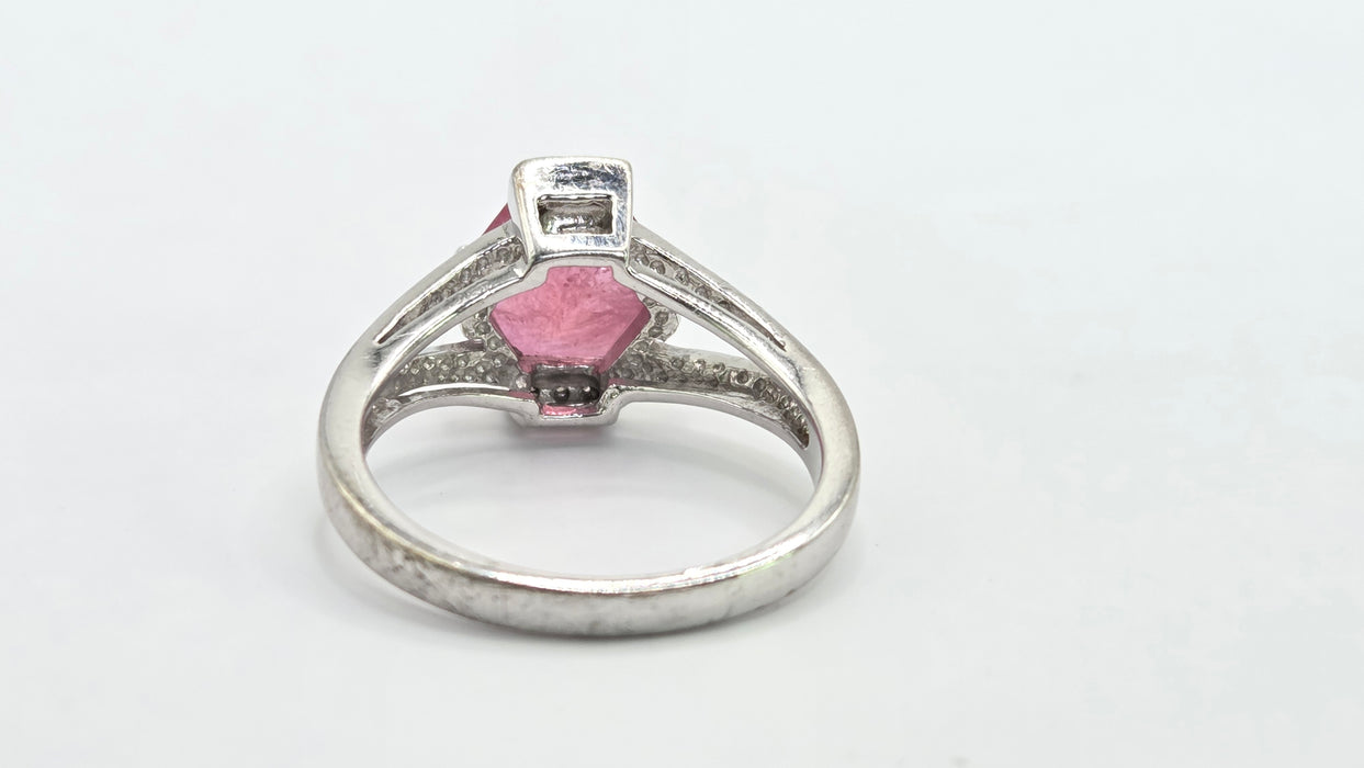 Vintage: 9ct White Gold Ruby & Diamond Ring