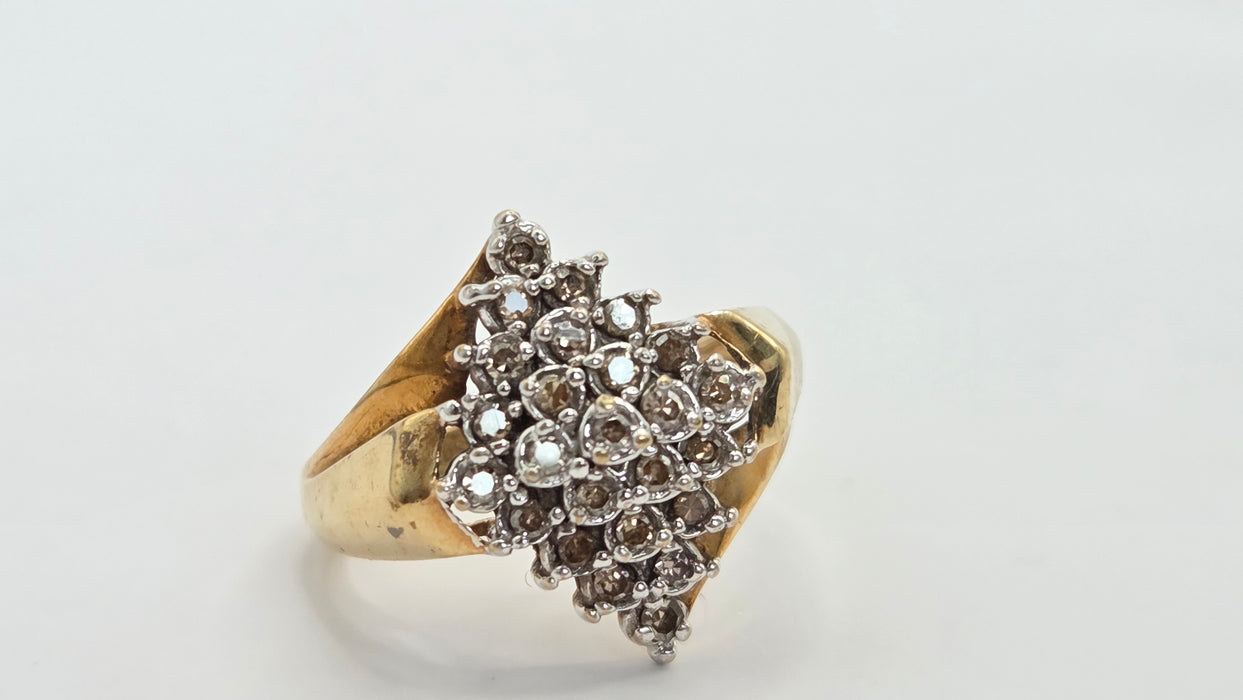 Vintage: 9ct Yellow Gold Diamond Signet Cluster Ring
