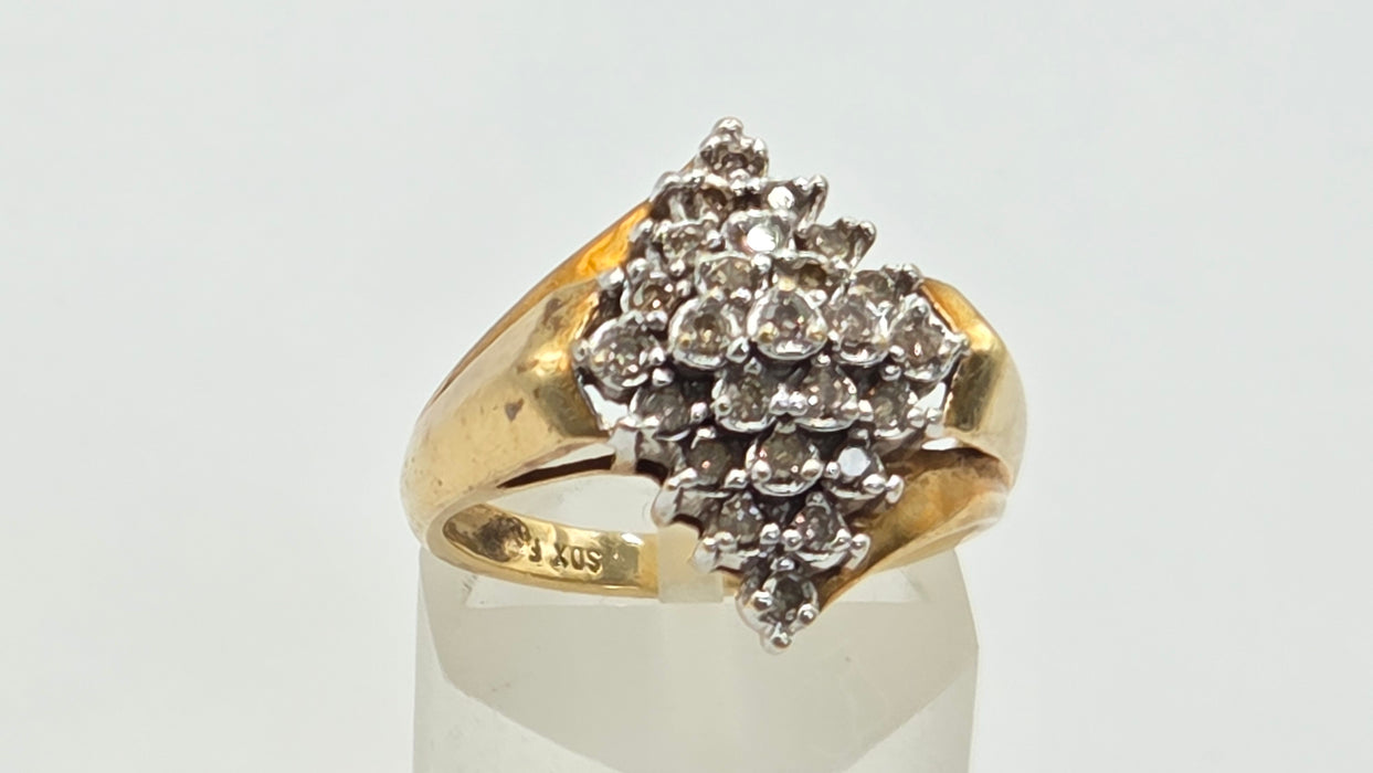 Vintage: 9ct Yellow Gold Diamond Signet Cluster Ring