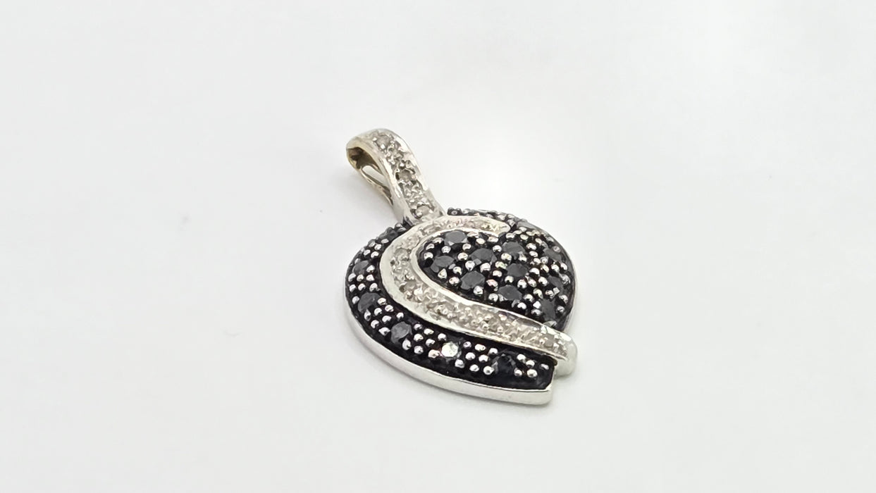 Vintage: 9ct White Gold Black & White Diamond Pavé Heart Pendant