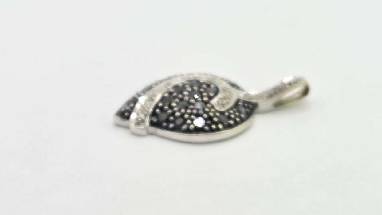 Vintage: 9ct White Gold Black & White Diamond Pavé Heart Pendant