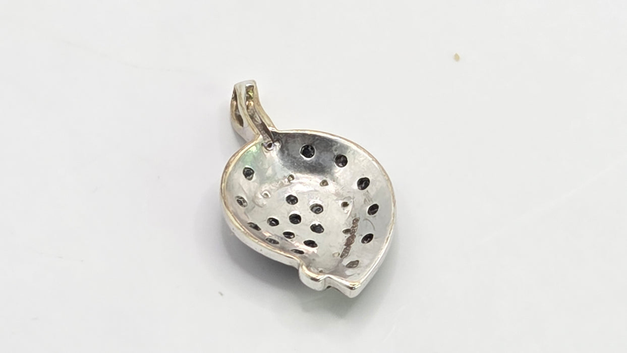Vintage: 9ct White Gold Black & White Diamond Pavé Heart Pendant