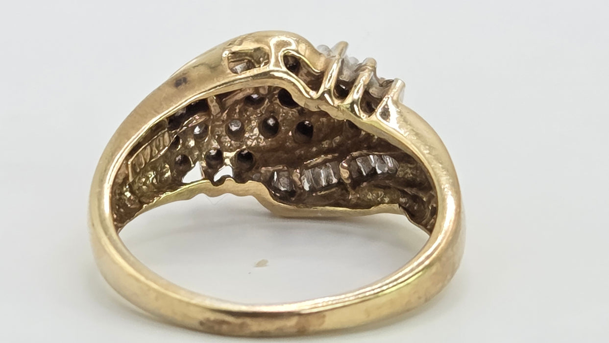 Vintage: 9ct Yellow Gold Diamond Cascade Cluster Ring