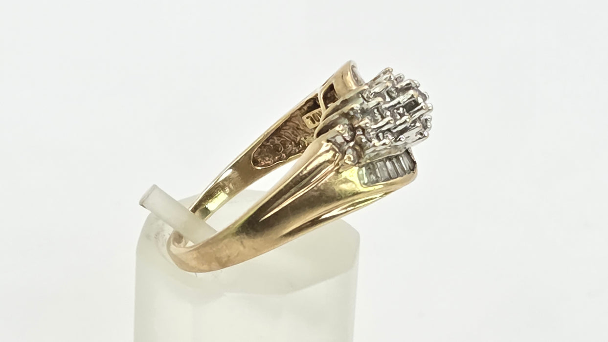 Vintage: 9ct Yellow Gold Diamond Cascade Cluster Ring