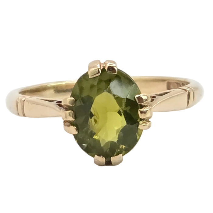 Antique: 9ct Yellow Gold Peridot Solitaire Ring