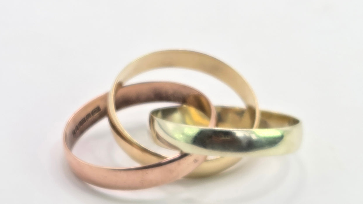 Vintage: 9ct Yellow, White & Rose Gold Russian Wedding Ring — From 1993
