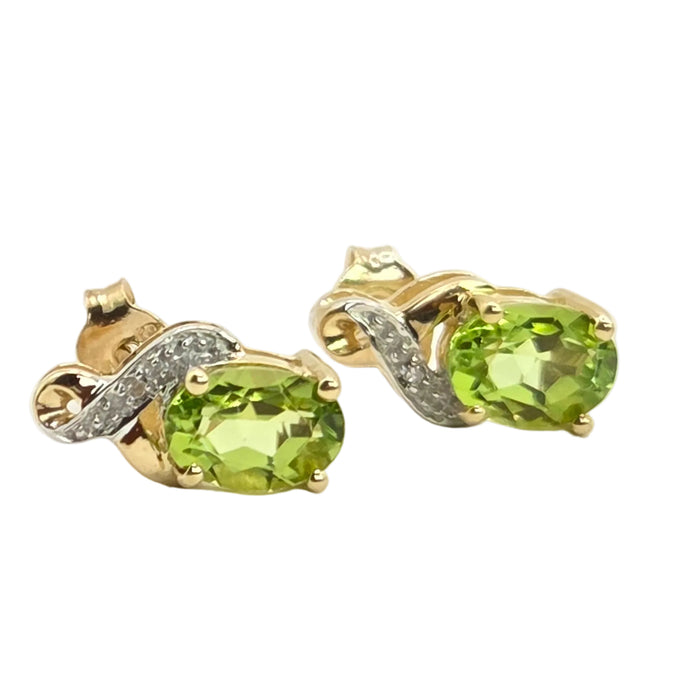 Vintage: 9ct Yellow Gold Peridot & Diamond Stud Earrings