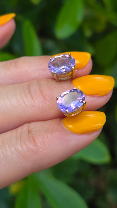 Vintage: 9ct Gold Oval Amethyst Stud Earrings