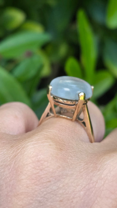 Vintage: 9ct Gold Large Cabochon Cut Moonstone Ring