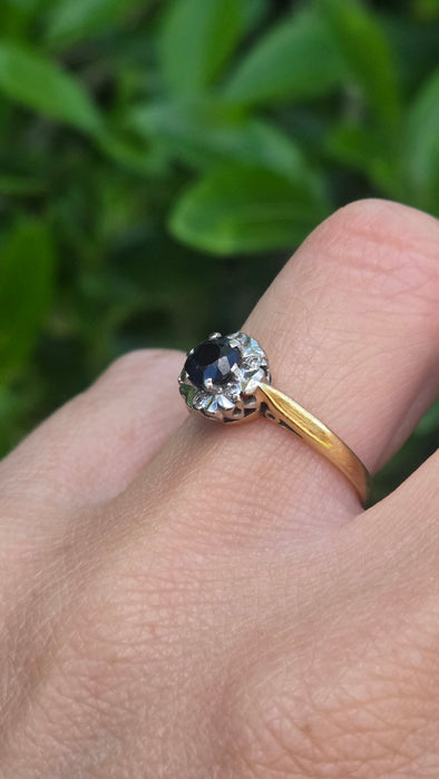 3561 Vintage 18ct Gold Sapphire and Diamonds - from 1976