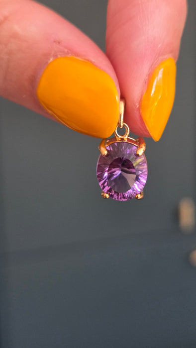 Vintage: 9ct Gold Oval Amethyst Pendant