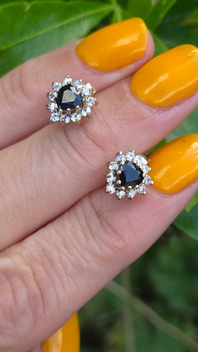 Vintage: 9ct Yellow Gold Sapphire & Goshenite Cluster Stud Earrings