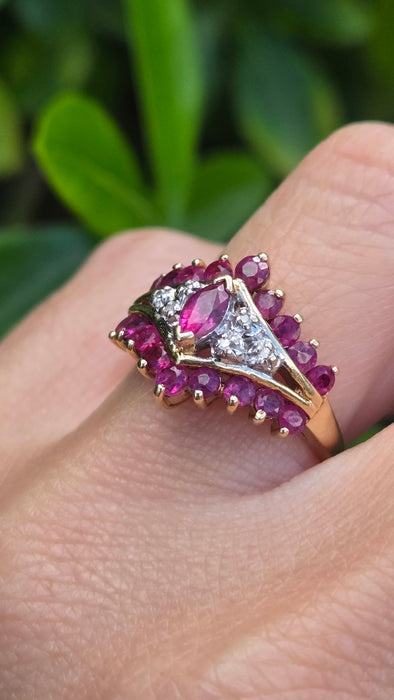 Vintage: 14ct Gold Art Deco Style Ruby & Diamond Cluster Ring
