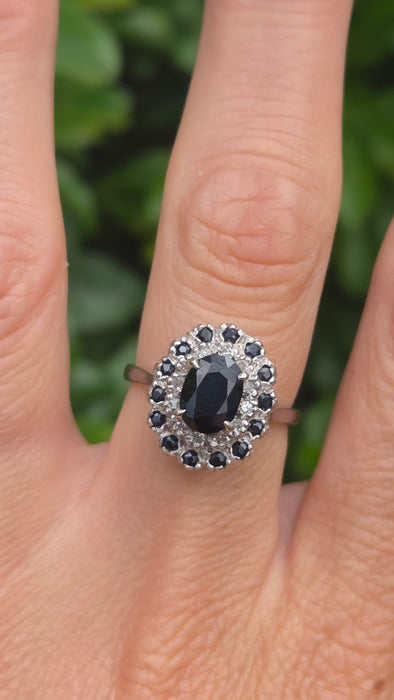 Vintage: 18ct Yellow Gold Sapphire & Diamond Oval Dress Ring — From 1977