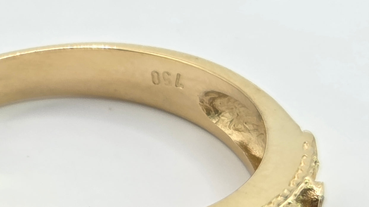 Vintage: 18ct Yellow Gold Byzantine Emerald & Diamond Ring