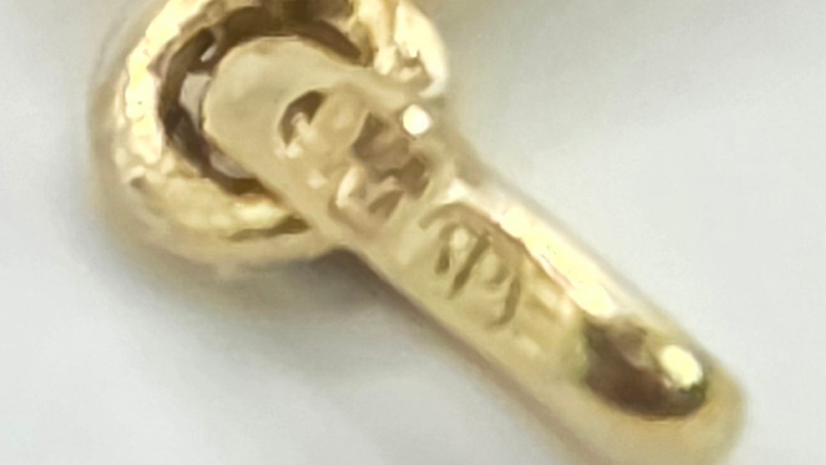 Vintage: 9ct Yellow Gold Diamond Pear-Shaped Pendant