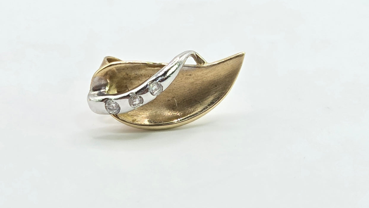 Vintage: 9ct Yellow & White Gold Diamond Leaf Stud Earrings
