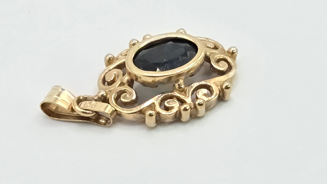 Vintage: 9ct Yellow Gold Sapphire Scrollwork Pendant