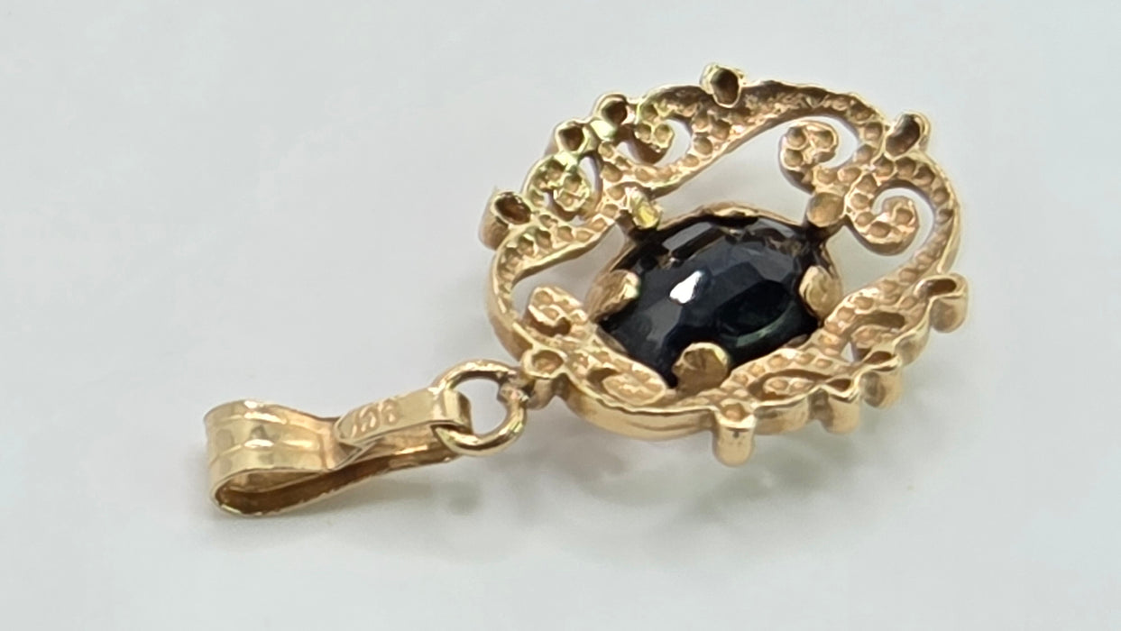 Vintage: 9ct Yellow Gold Sapphire Scrollwork Pendant