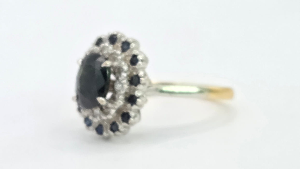 Vintage: 18ct Yellow Gold Sapphire & Diamond Oval Dress Ring — From 1977