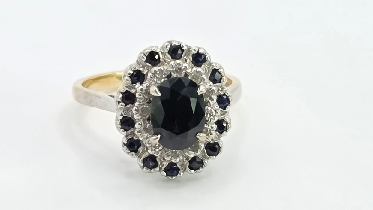 Vintage: 18ct Yellow Gold Sapphire & Diamond Oval Dress Ring — From 1977