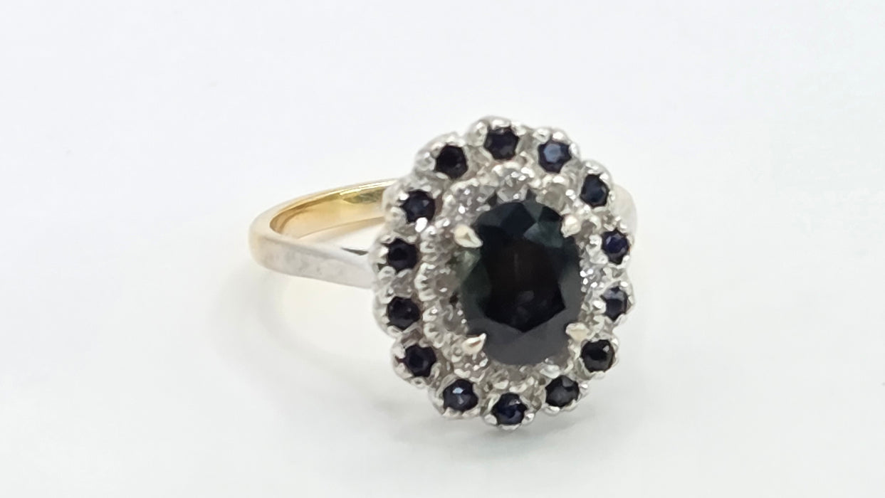 Vintage: 18ct Yellow Gold Sapphire & Diamond Oval Dress Ring — From 1977
