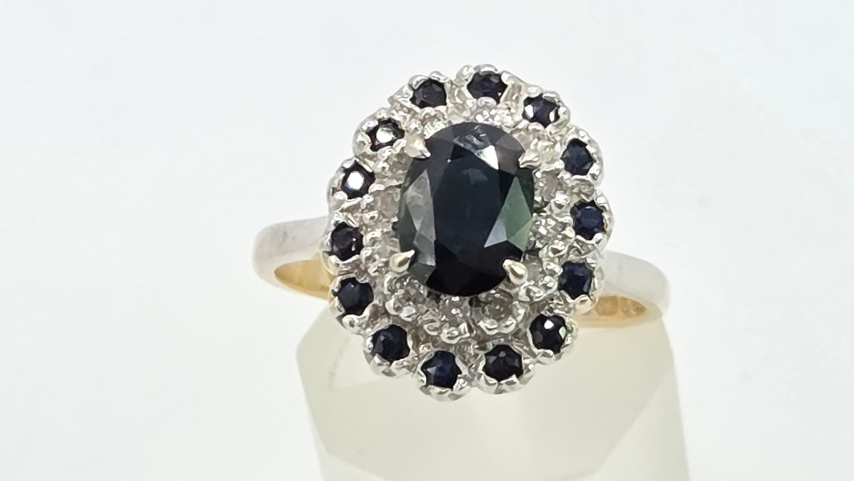 Vintage: 18ct Yellow Gold Sapphire & Diamond Oval Dress Ring — From 1977