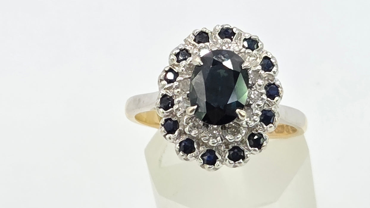 Vintage: 18ct Yellow Gold Sapphire & Diamond Oval Dress Ring — From 1977