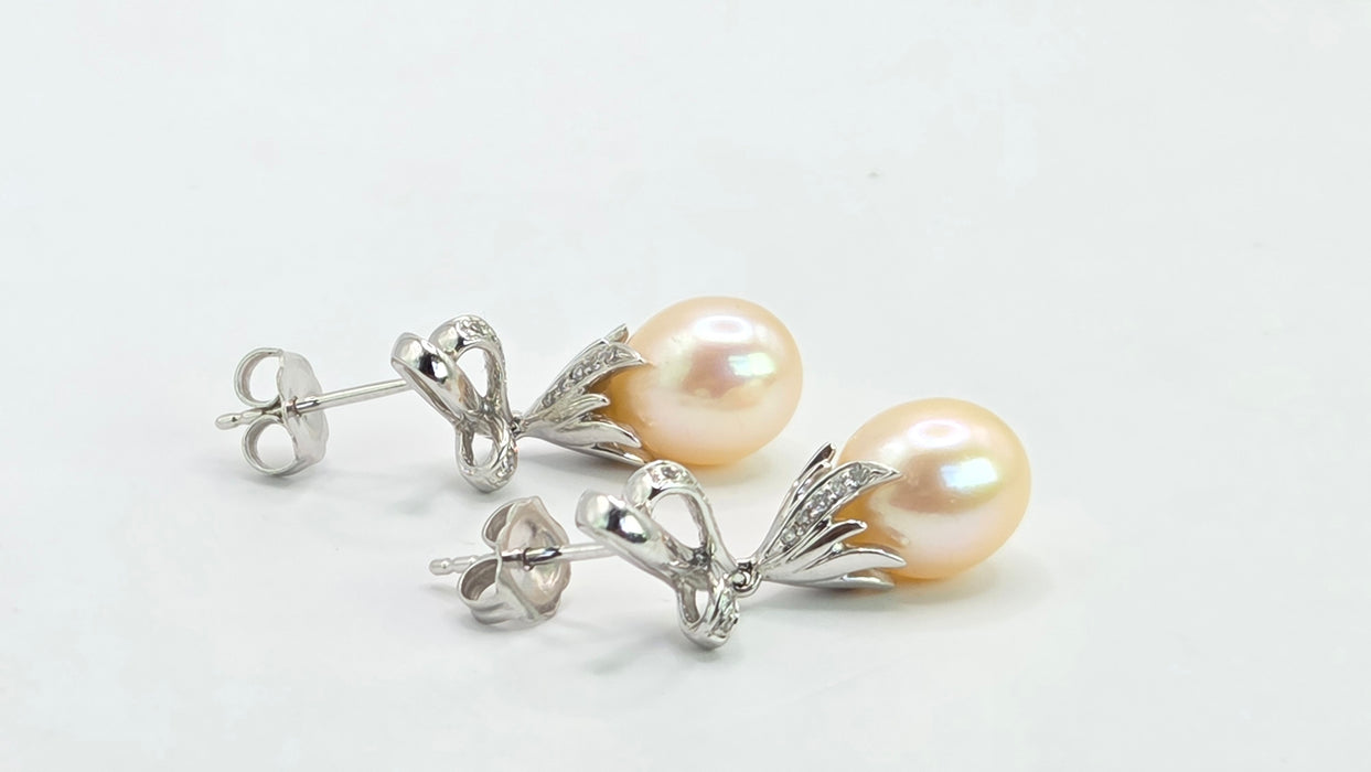 Vintage: 18ct White Gold Pink Freshwater Pearl & Diamond Drop Earrings