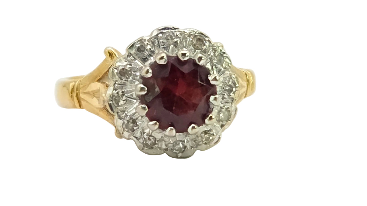 Vintage: 18ct Yellow Gold Garnet & Diamond Round Cluster Dress Ring — From 1977