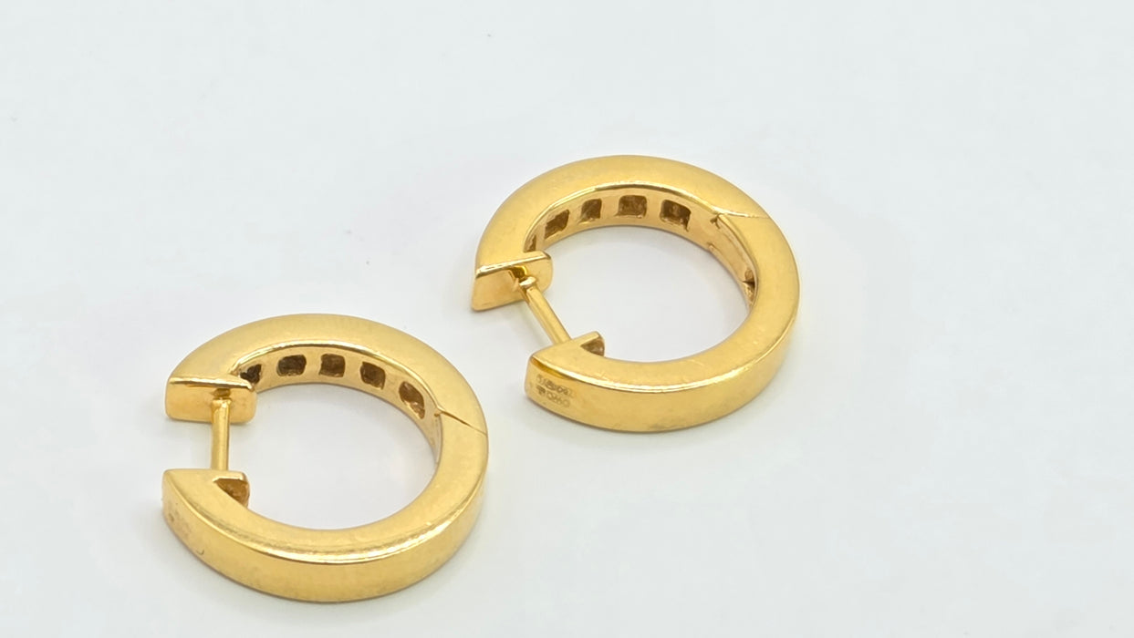 Vintage: 18ct Yellow Gold Channel Set Baguette Diamond Articulated Hoop Earrings — 0.87ct