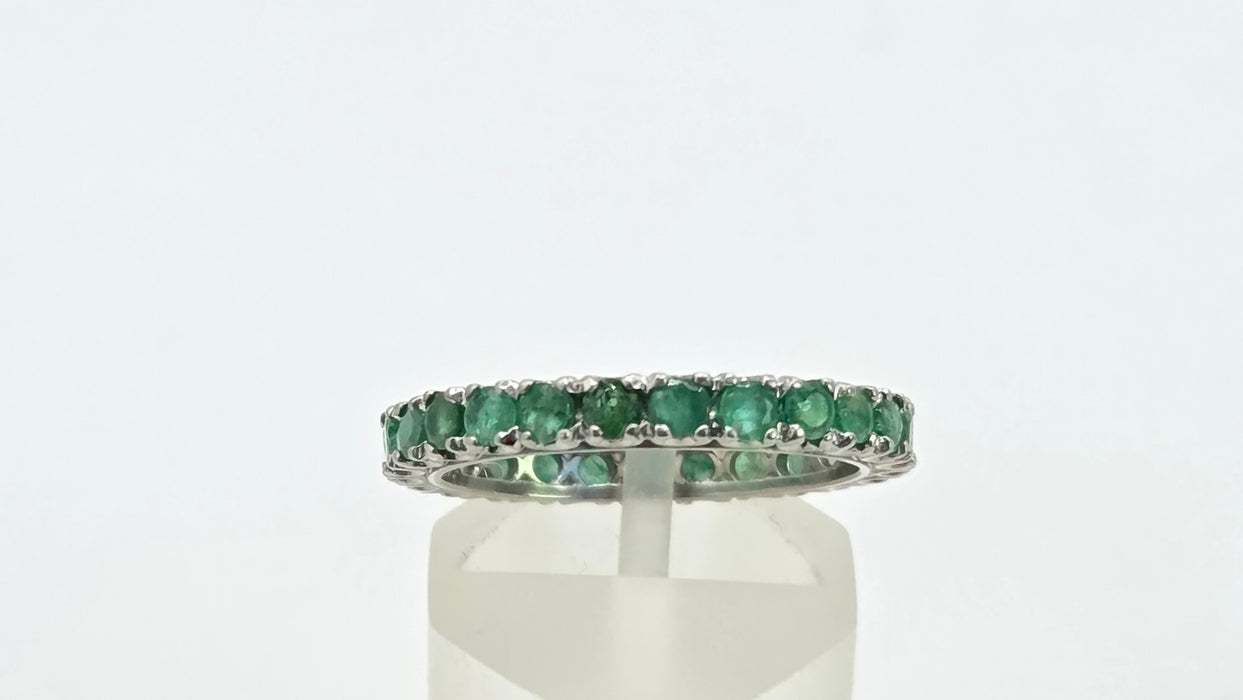 Vintage: 9ct White Gold Emerald Full Eternity Ring