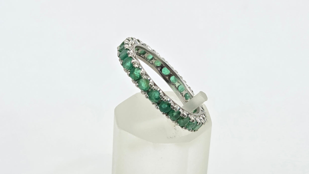 Vintage: 9ct White Gold Emerald Full Eternity Ring