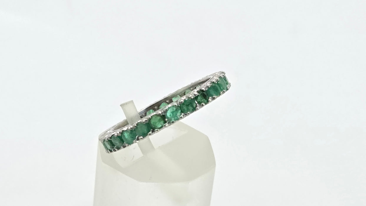 Vintage: 9ct White Gold Emerald Full Eternity Ring