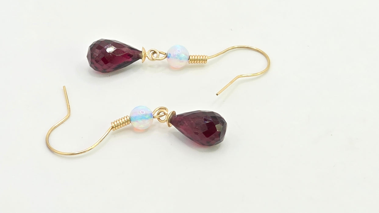 Vintage: 9ct Yellow Gold Opal & Garnet Briolette Drop Earrings