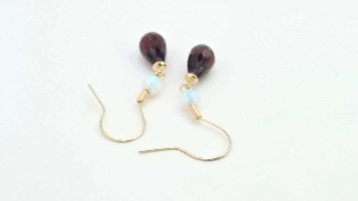 Vintage: 9ct Yellow Gold Opal & Garnet Briolette Drop Earrings