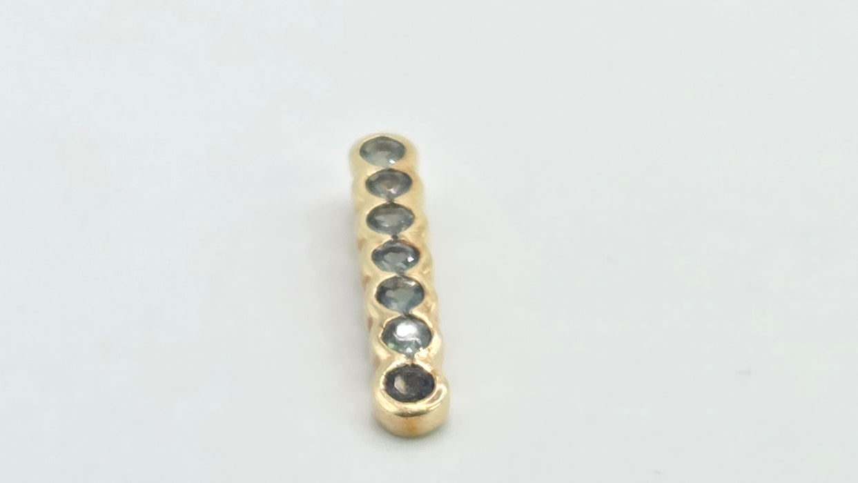 Vintage: 9ct Yellow Gold Blue Topaz Seven Stone Bar Pendant