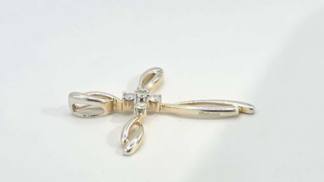 Vintage: 9ct Yellow & White Gold Diamond Five Stone Cross Pendant