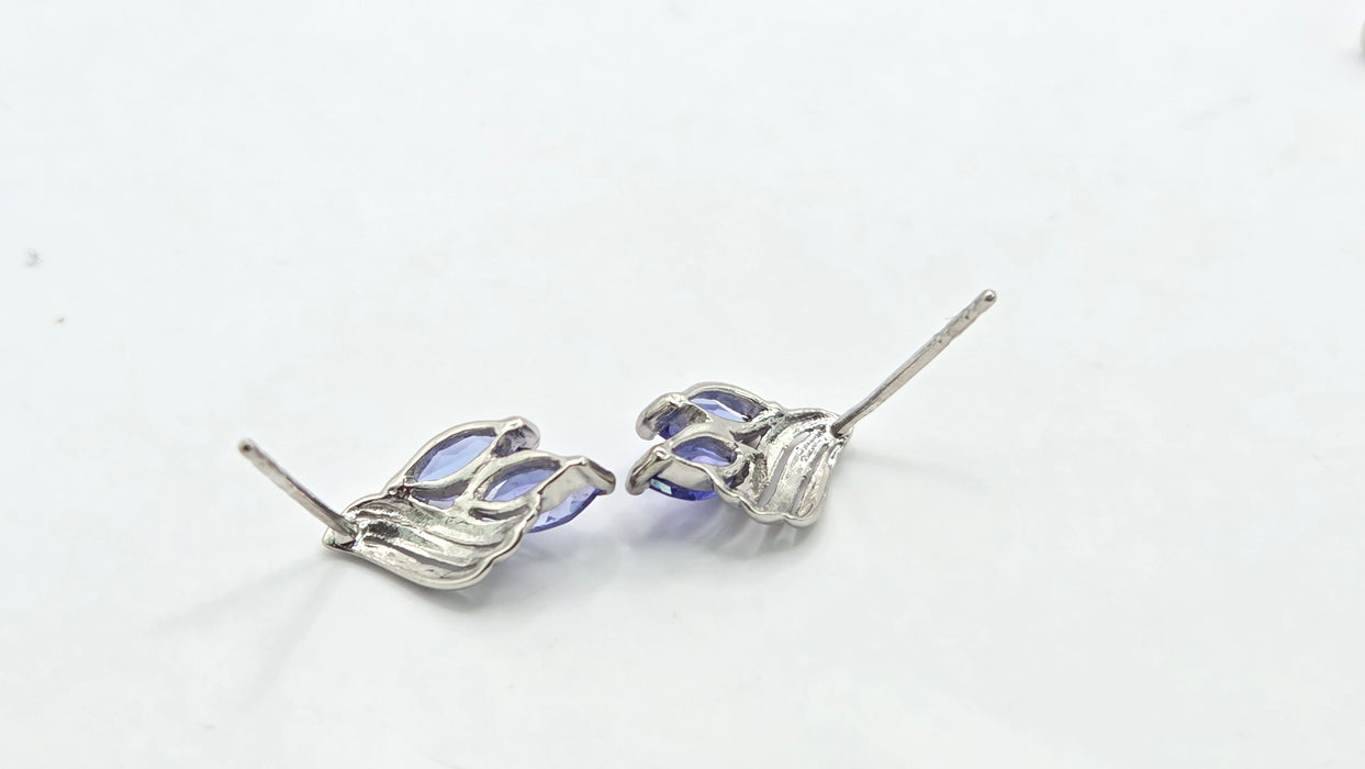 Vintage: 9ct White Gold Twin Marquise Tanzanite Leaf Stud Earrings