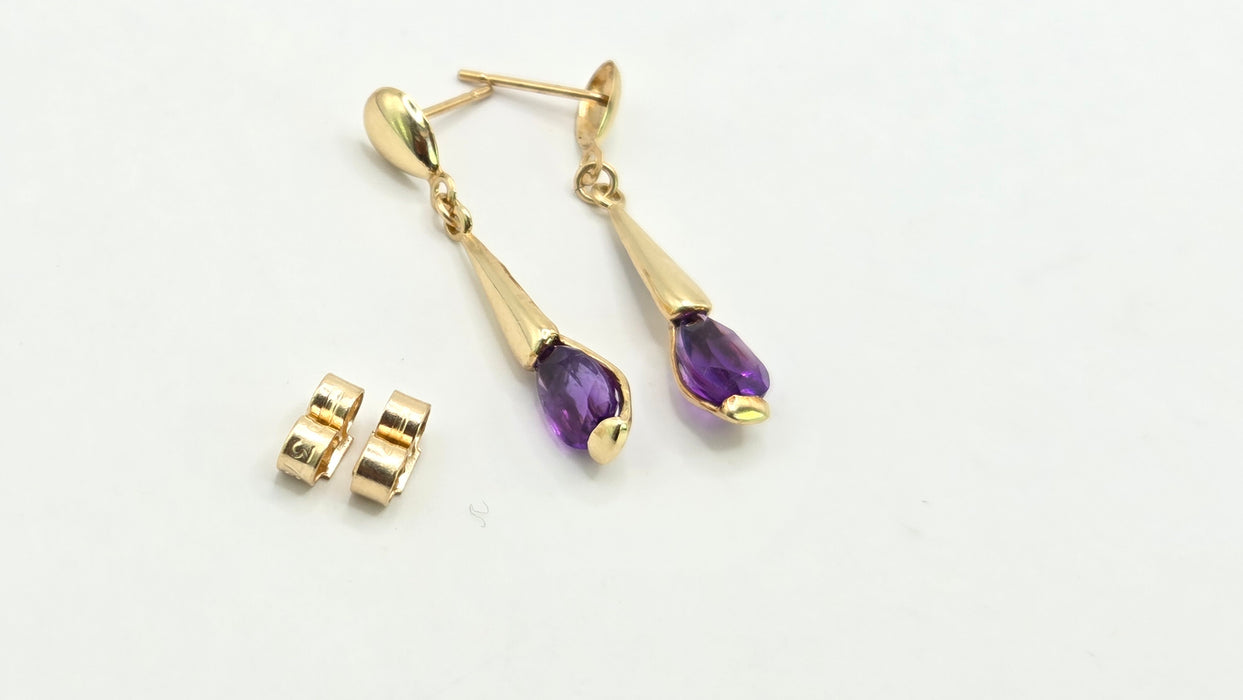 Vintage: 9ct Yellow Gold Pear Amethyst Torpedo Drop Earrings