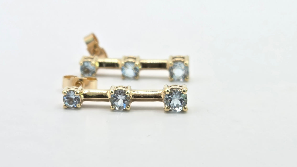 Vintage: 9ct Yellow Gold Blue Topaz Three Stone Bar Drop Earrings